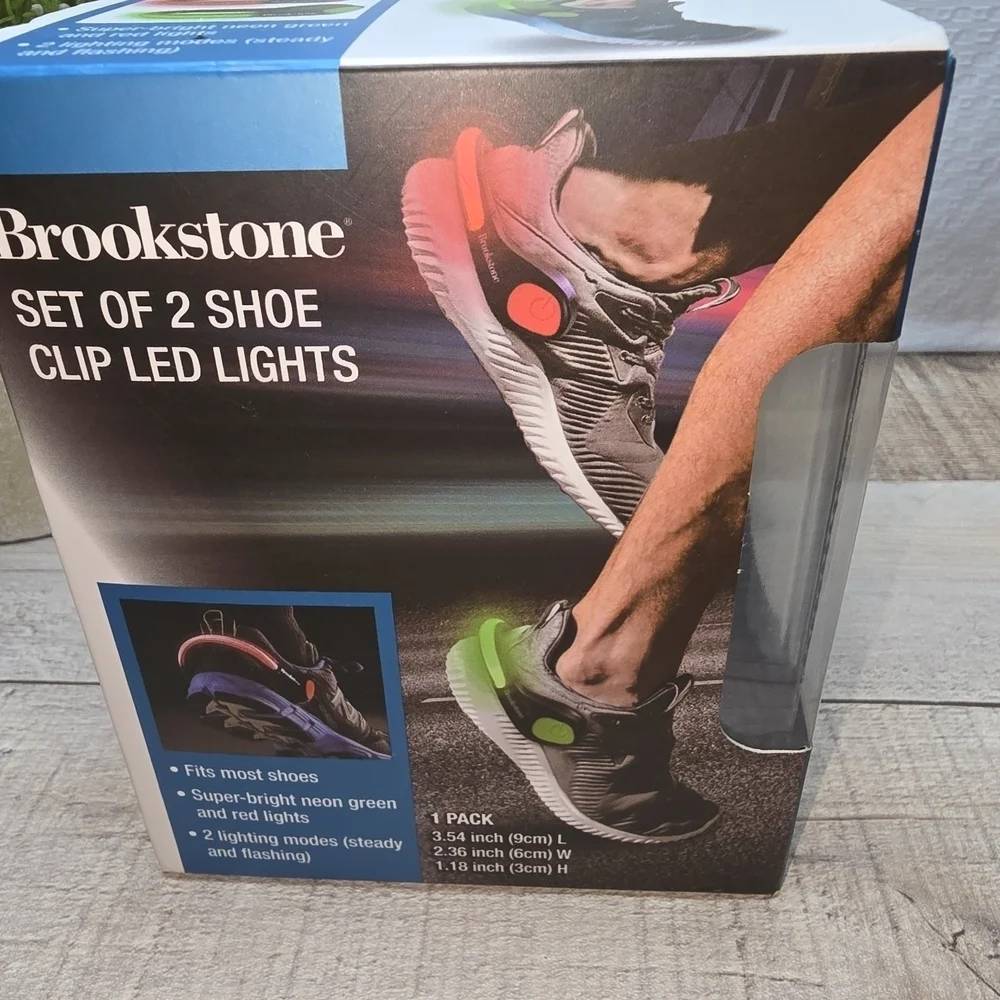 Brookstone LED Shoe Clip Lights - Black and Neon Green